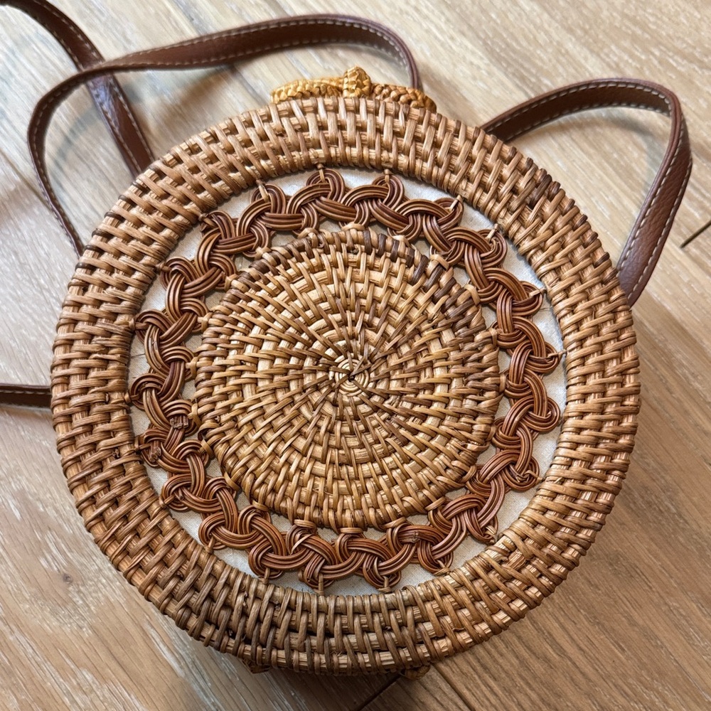 Round Woven Tan Bag